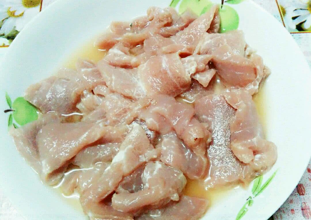 熱門(mén)影視娛樂(lè)產(chǎn)業(yè)最新動(dòng)態(tài)探索，最新肉片揭秘與產(chǎn)業(yè)趨勢(shì)速遞