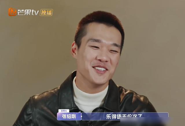 耿斯?jié)h音樂之旅開啟新篇章，最新消息揭秘他的音樂之旅動(dòng)態(tài)
